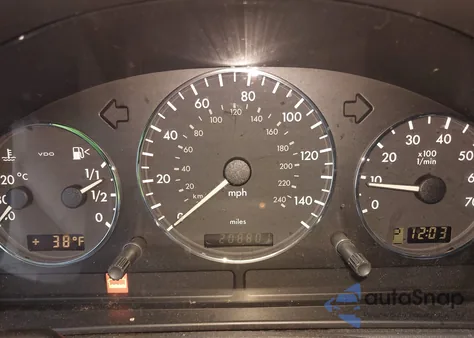 2003 Mercedes-Benz Ml 350 из США, поврежденный, VIN 4JGAB57E83A409483